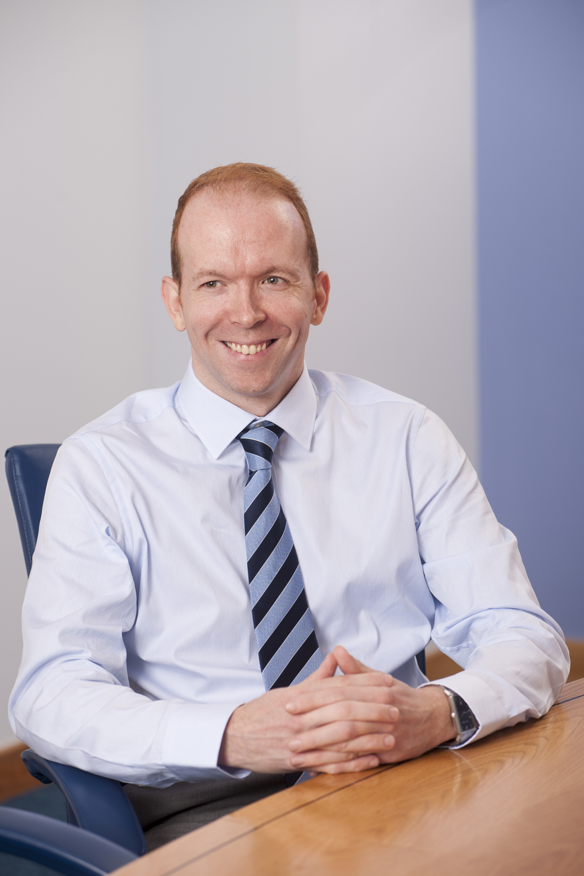 Craig Smith biography photo